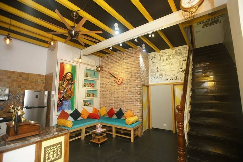 Bed & Breakfast Mumbai Staytion Dorm - A Backpackers Hostel