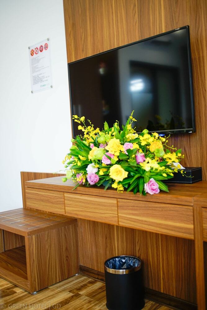 Green Hadong Hotel