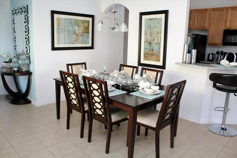 Crofton Springs House 4 Bedroom