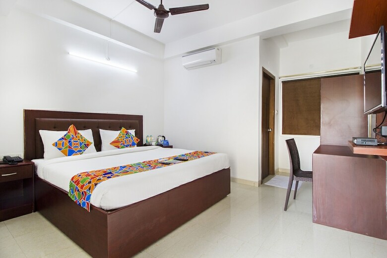 Fabhotel Limestone Aura