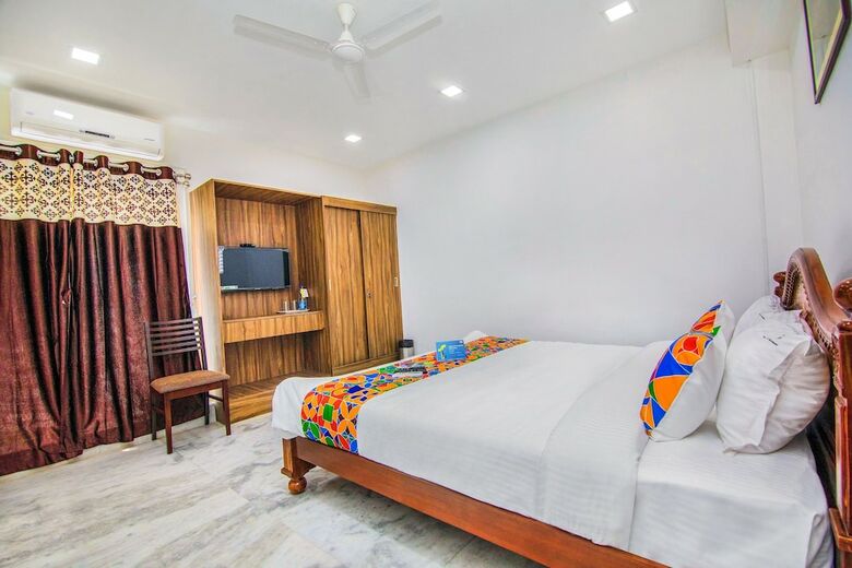 Fabhotel Venkeys Service Apartment
