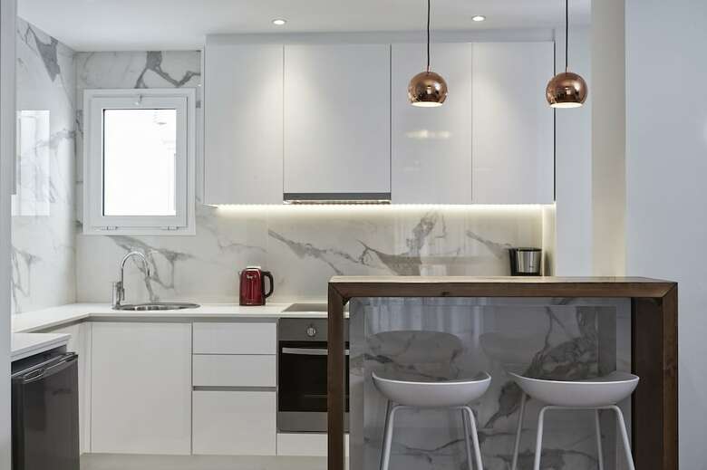 Cozy And Bright Apartment In Kolonaki