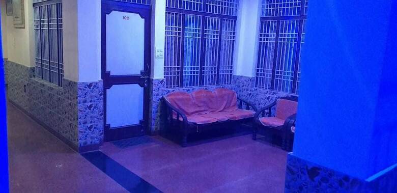 Hotel Royal Taj