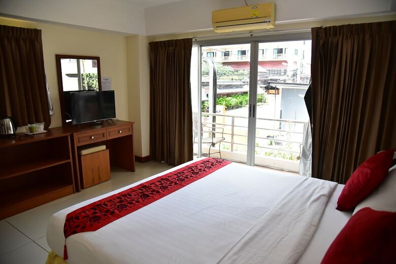 Rajadhani Hotel Pattaya