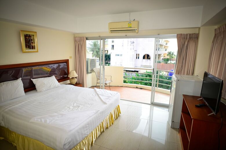 Rajadhani Hotel Pattaya