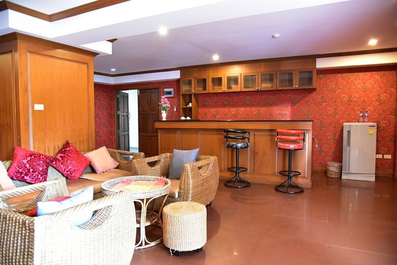 Rajadhani Hotel Pattaya