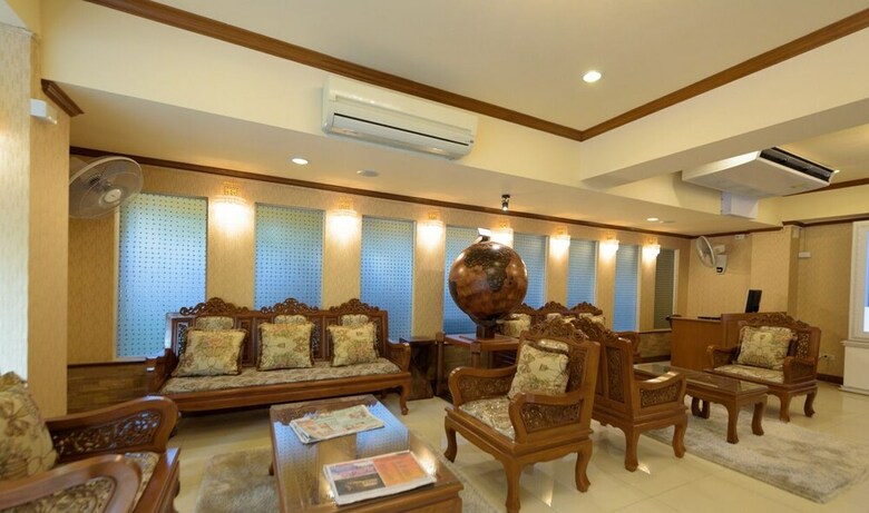 Rajadhani Hotel Pattaya