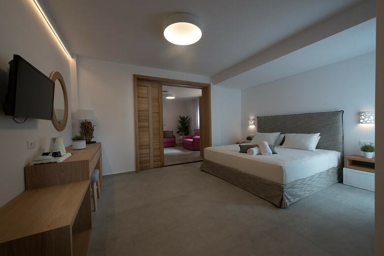 Natura Luxury Boutique Hotel Skopelos