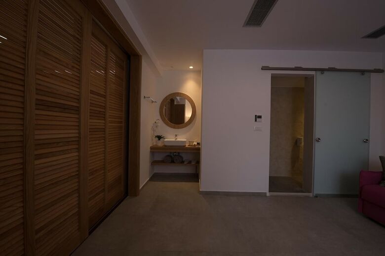 Natura Luxury Boutique Hotel Skopelos