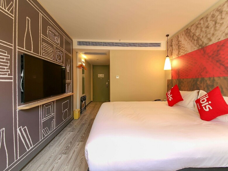 Ibis Weinan Normal University Chaoyang Street Hotel