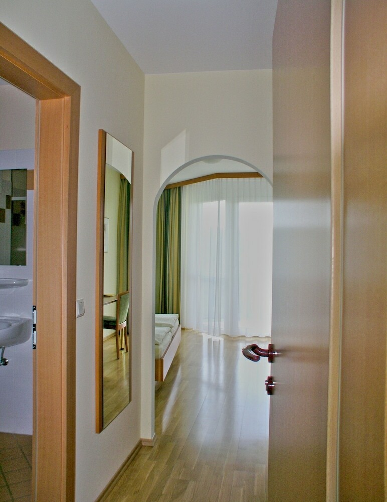 Hotel Solens Land Guest House