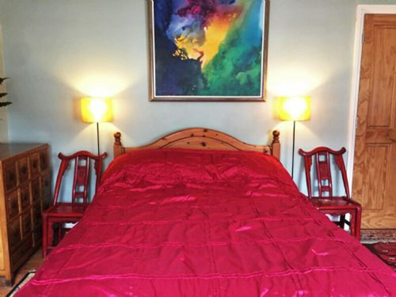 Artist Cottage B&B