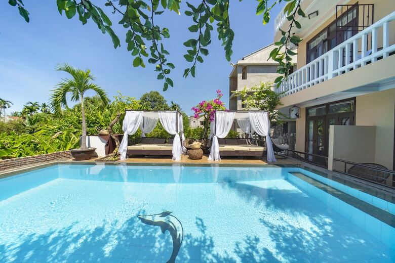 Hotel Vip Garden Villa And Pool