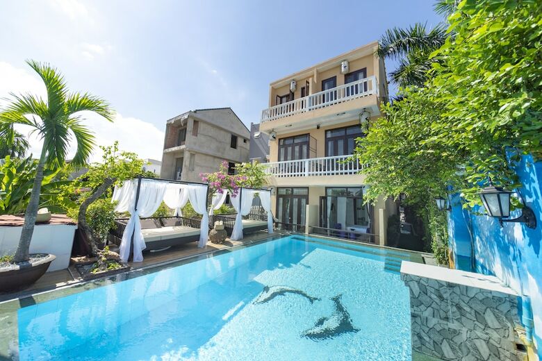 Hotel Vip Garden Villa And Pool