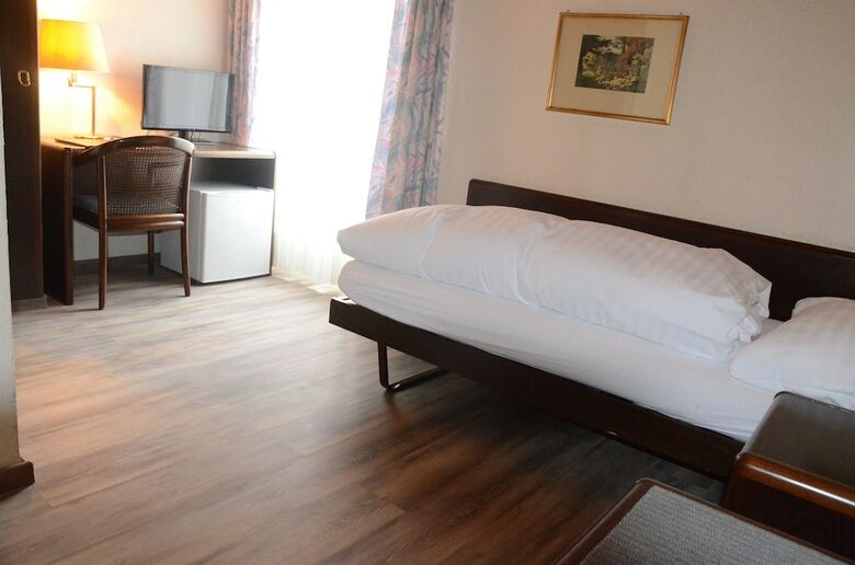 Hotel Restaurant L�wen Worb