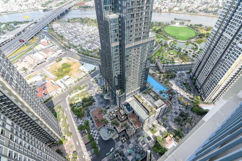 Aparthotel Vinhomes Central Park - Luxury Apartment