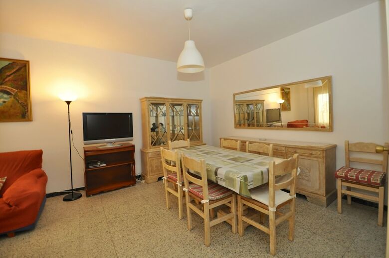 Villa Townhouse Plaza Par�s