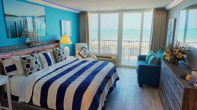 Hotel Island Inn Beach Resort
