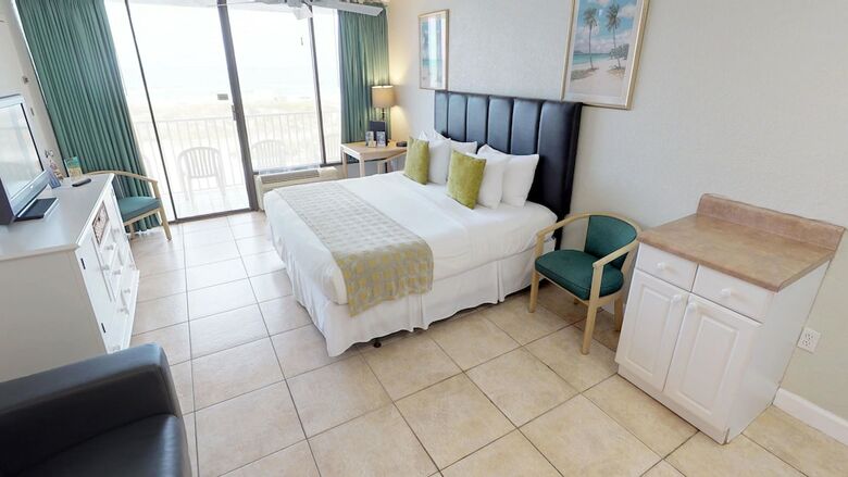 Hotel Island Inn Beach Resort