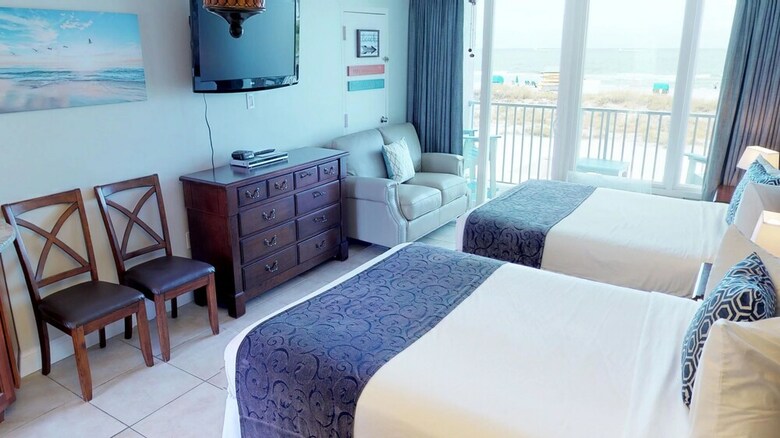 Hotel Island Inn Beach Resort