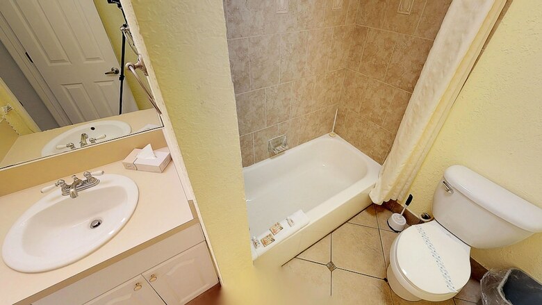 Hotel Island Inn Beach Resort
