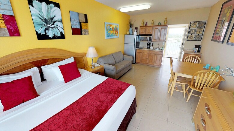 Hotel Island Inn Beach Resort