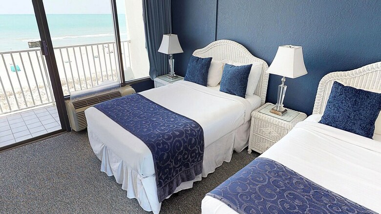 Hotel Island Inn Beach Resort