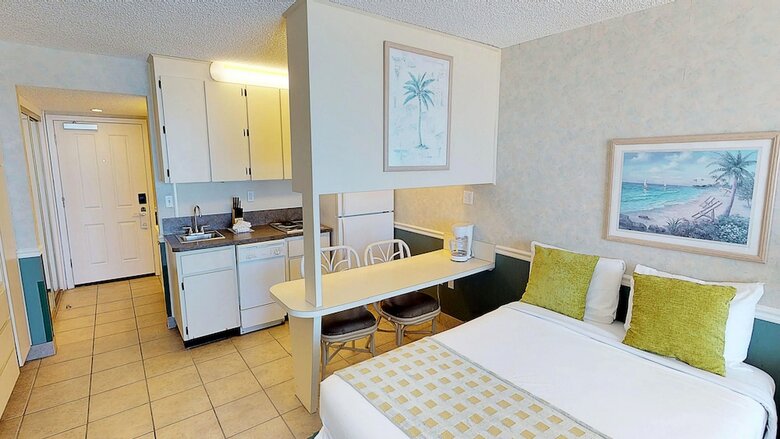 Hotel Island Inn Beach Resort