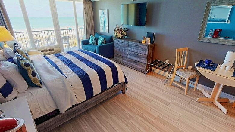 Hotel Island Inn Beach Resort