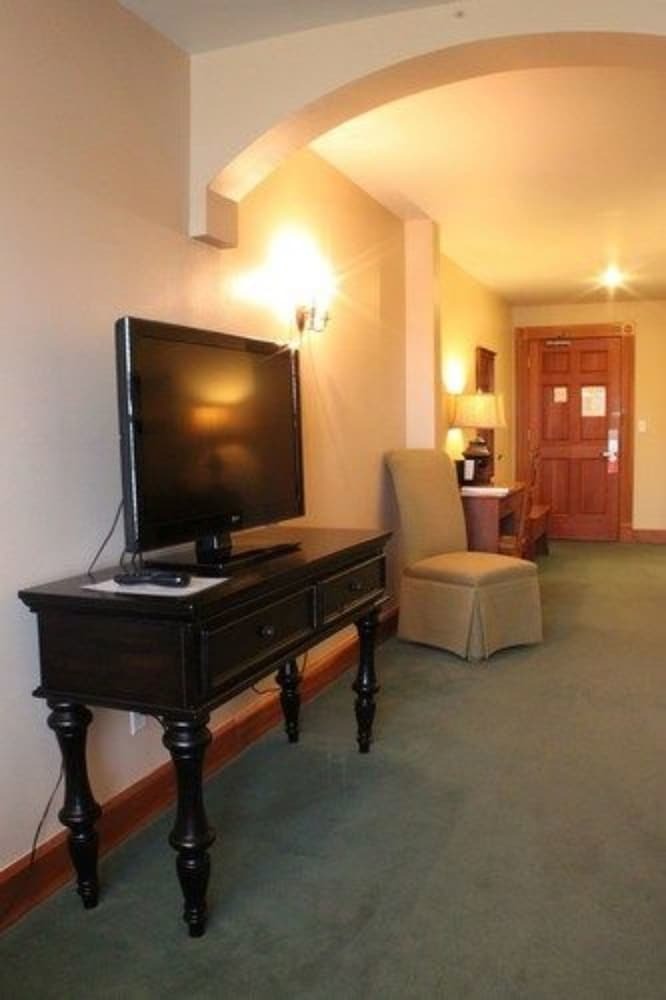 Hotel The Ennis Inn And Pub