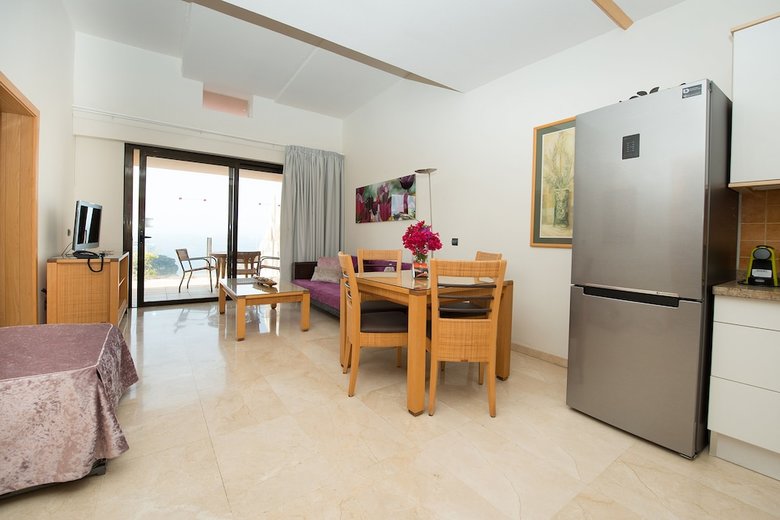 Apartamentos Serenity Amadores