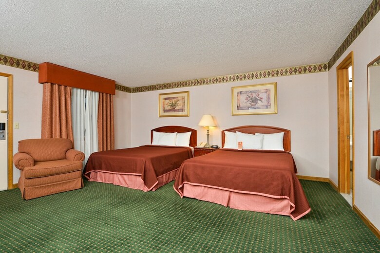 Motel Howard Johnson By Wyndham Lenox