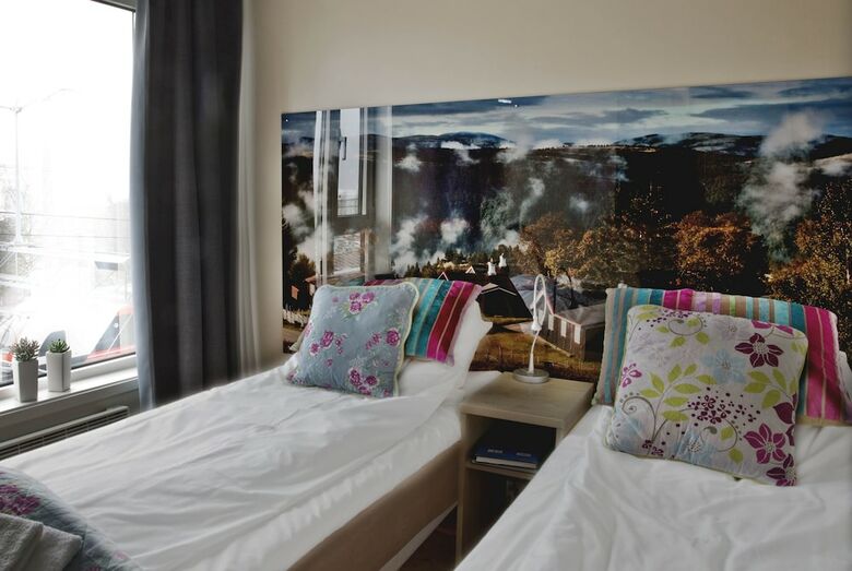 Hostal Lillehammer Station Hotel & Hostel