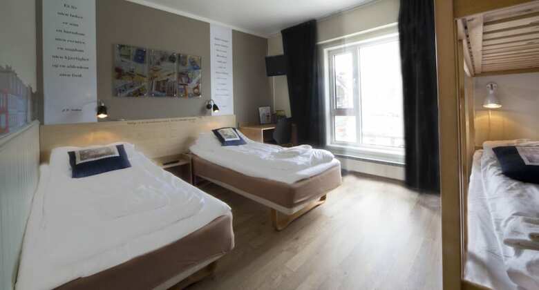 Hostal Lillehammer Station Hotel & Hostel