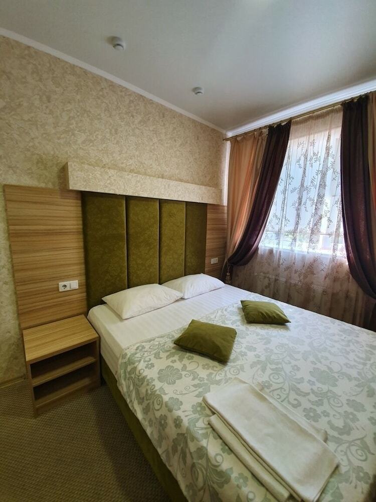 Hotel Germes