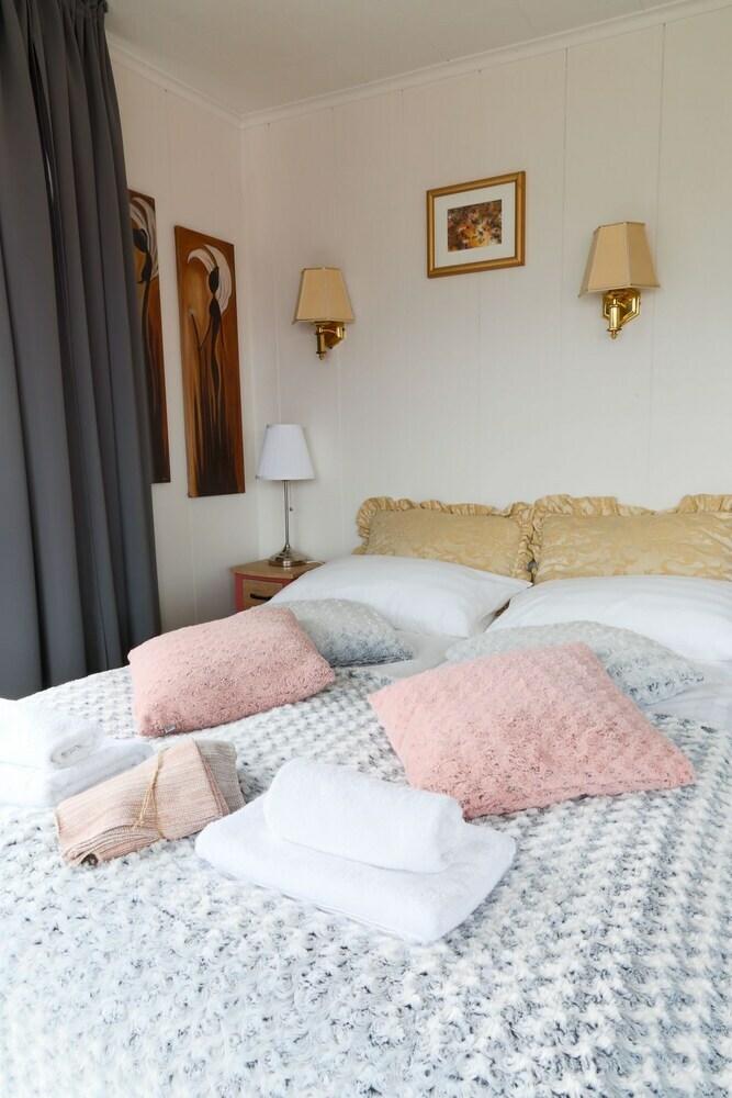 Hotel Bl�masetri� Homestay