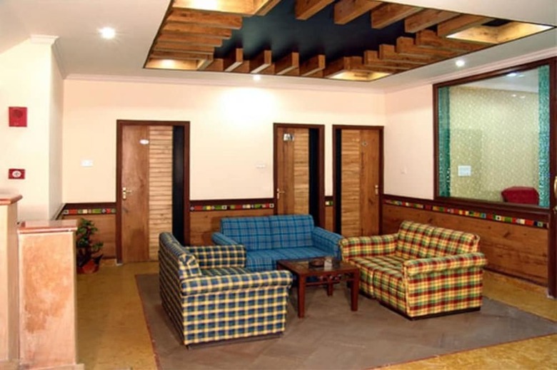 Hotel Ivory Palace