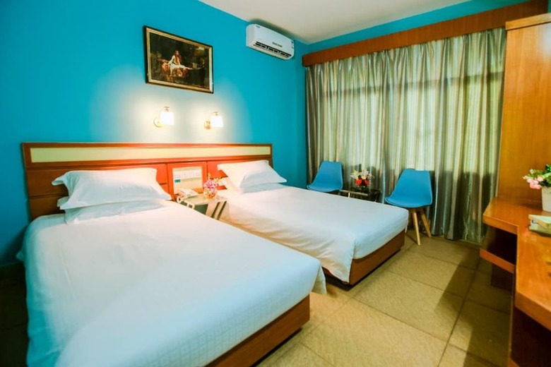 Sanya Tropical Island Hotel