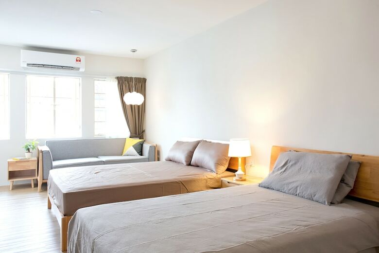 Hotel 16 Gurney Homestay