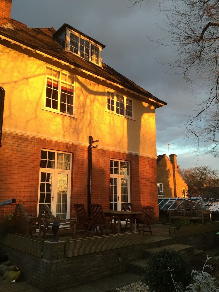 Hotel Melford House