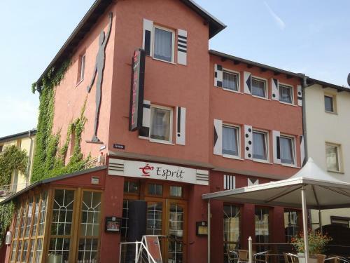 Hostal Esprit Hotel