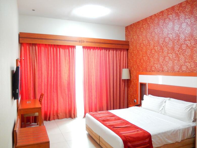 Westzone Plaza Hotel Apartments