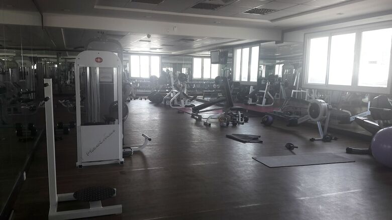 Westzone Plaza Hotel Apartments