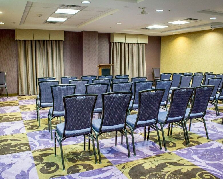 Hotel Comfort Suites Sanford