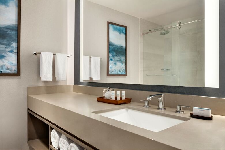 Hotel Embassy Suites Monterey Bay
