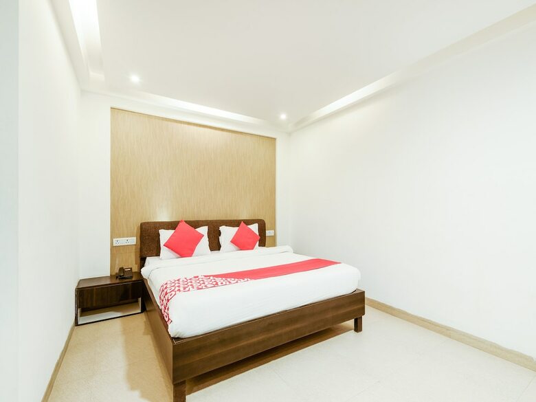 Hotel Oyo 14068 Rendezvous Resorts