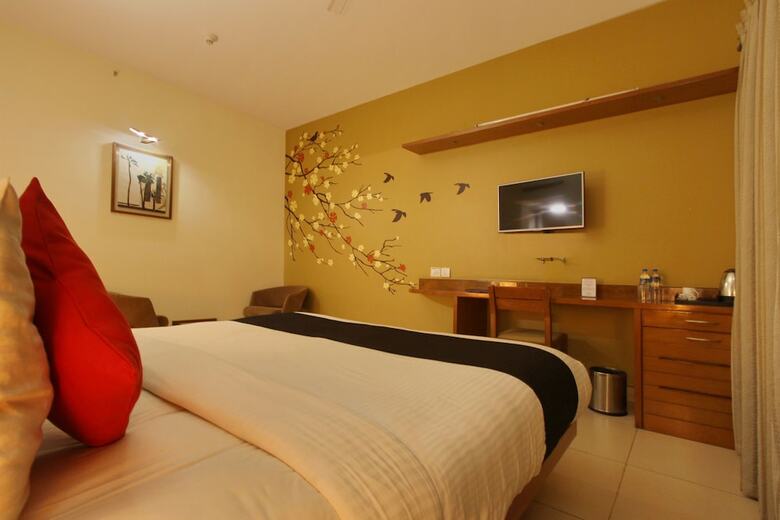 Hotel Capital O 16165 Cartier