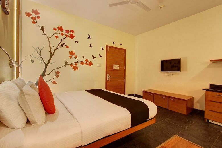Hotel Capital O 16165 Cartier