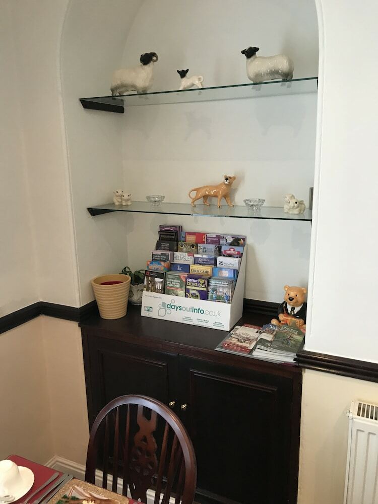 Vane House Apartment