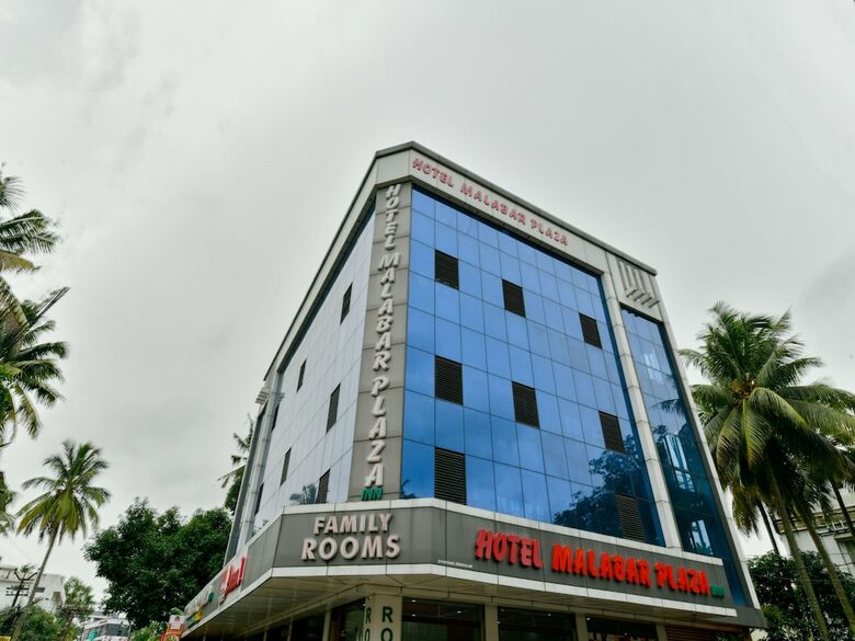 Hotel Oyo 16711 Malabar Plaza Inn